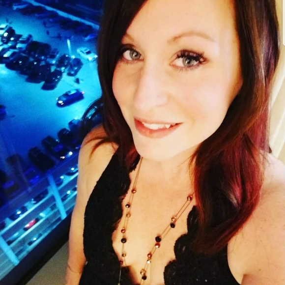 Meet your Posher, Kathryna - Picture 4 of 4